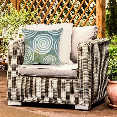 Liora Manne Visions IV Curl Indoor/Outdoor Pillow