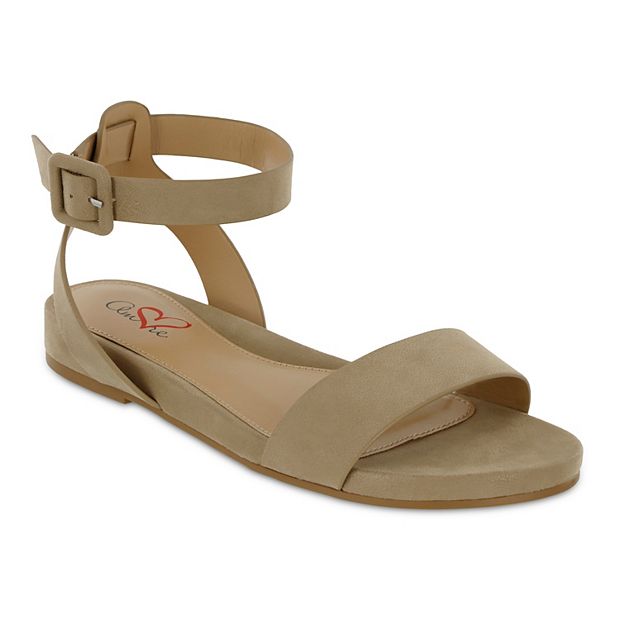 Mia on sale amore sandals