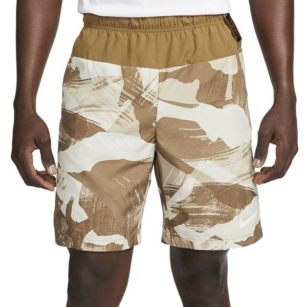 Zwaaien slecht humeur Ook Men's Nike Dri-FIT Camo Flex 9-in. Shorts