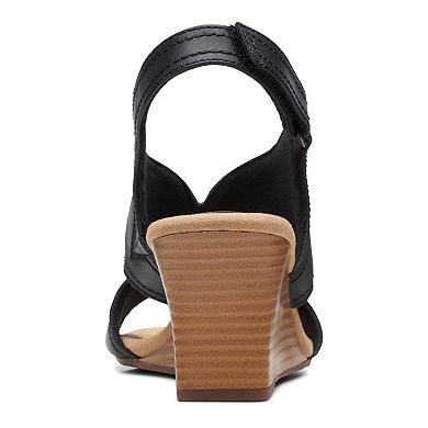Clarks® Kyarra Aster Women's Leather Wedge Sandals