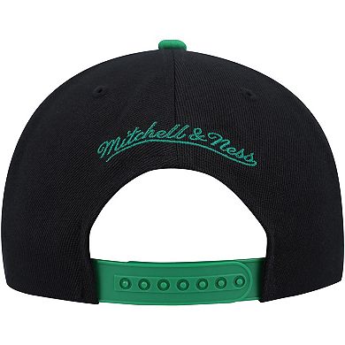 Men's Mitchell & Ness Black/Green Boston Celtics Side Core 2.0 Snapback Hat