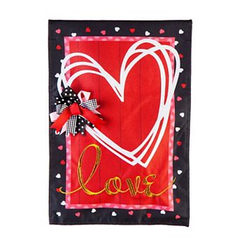 Evergreen Enterprises Scattered Hearts Garden Flag