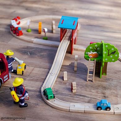 Bigjigs Rail, Fire Station Train Set