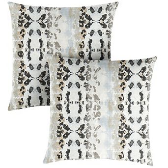 Sorra Home Outdoor/Indoor Knife Edge Pillow Set of Two - 22 x 22