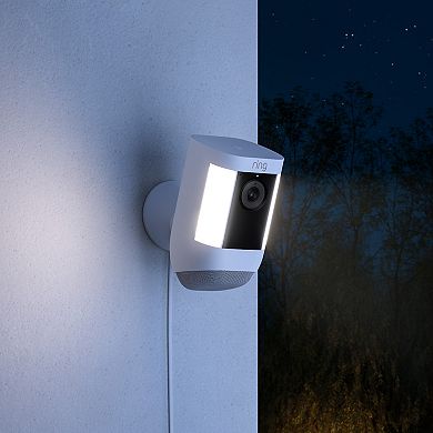 Ring Spotlight Cam Pro - Plug-In