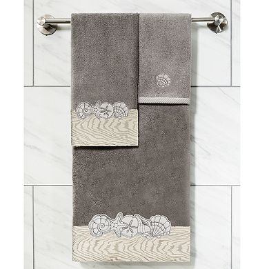 Linum Home Textiles Turkish Cotton Shell Row 2-piece Embellished Fingertip Towel Set