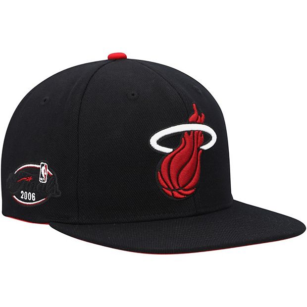 Miami Heat NBA Mitchell & Ness Cuffed Knit Hat