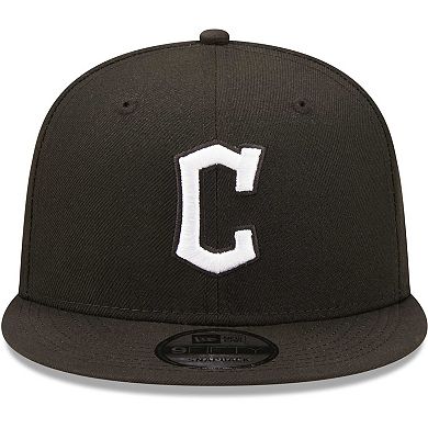 Men's New Era Black Cleveland Guardians Team 9FIFTY Snapback Hat