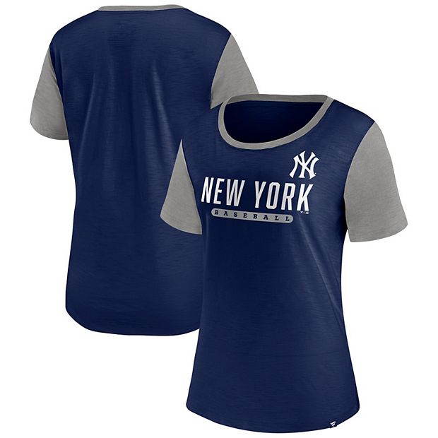 Women's New York Yankees NIKE Logo Dry Performance T-Shirt