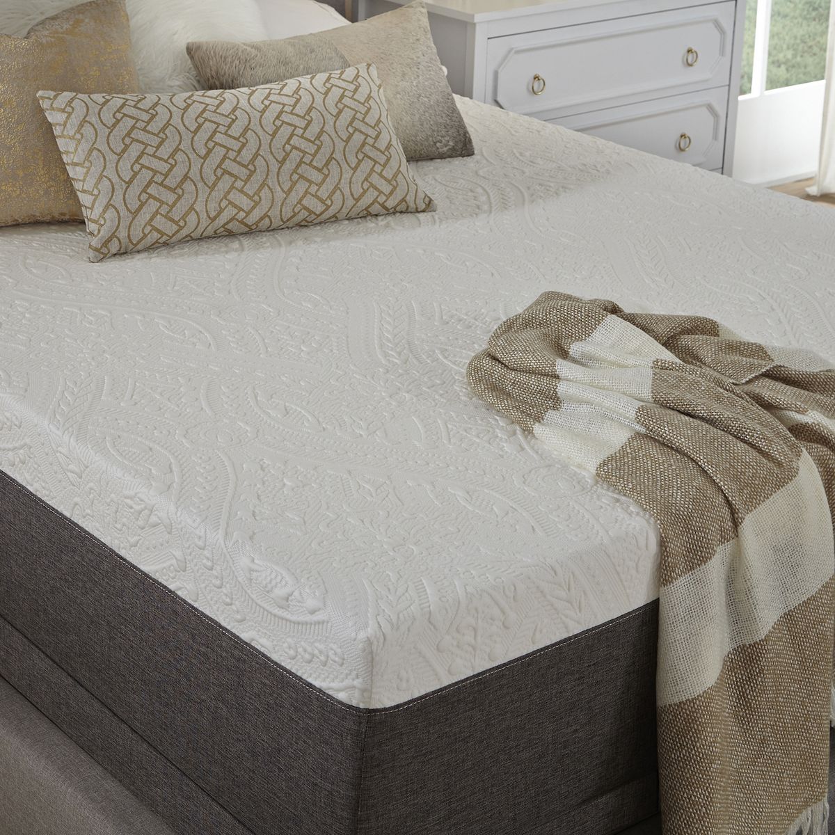 Slumber Solutions Respond 12-in NRGel memory foam mattress in bed setup