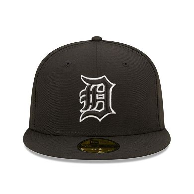 Men's New Era Detroit Tigers  Black on Black Dub 59FIFTY Fitted Hat