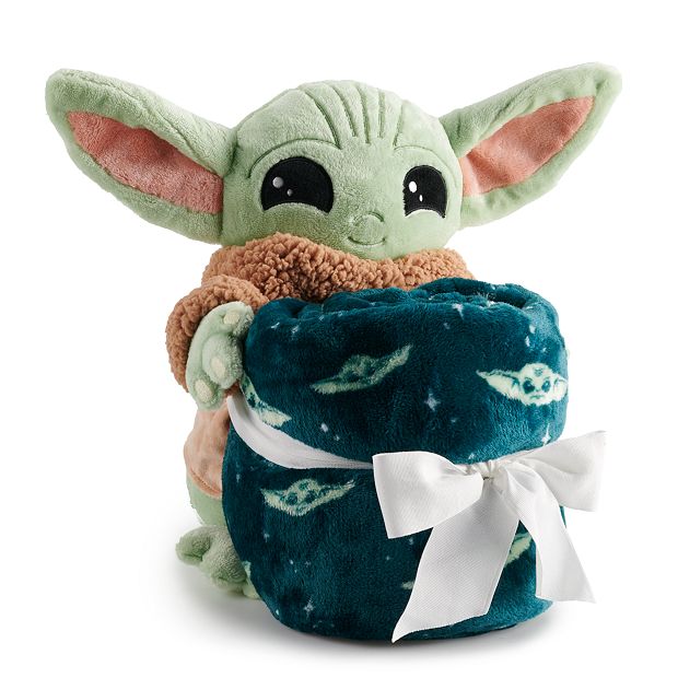 Baby yoda 2025 plush blanket kohls