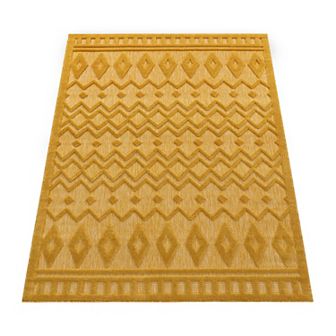 Indoor & Outdoor Rug With High-Low Geometric Trellis Pattern