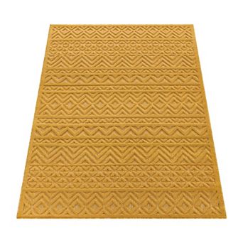 Indoor & Outdoor Rug With High-Low Boho Trellis Pattern