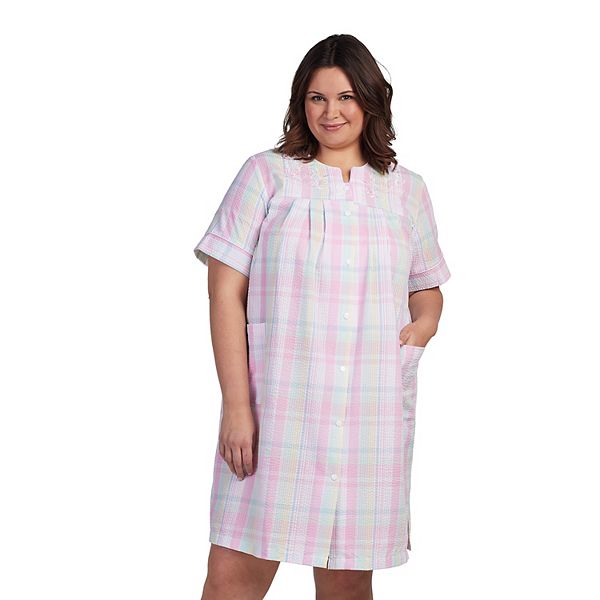 Plus Size Miss Elaine Essentials Seersucker Short Snap Robe