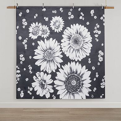 Intelligent Design Lilith Floral Reversible Comforter Set with Sham