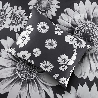 Intelligent Design Lilith Floral Reversible Comforter Set with Sham
