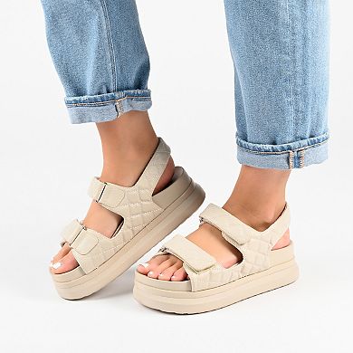 Journee Debby Women's Platform Sandals