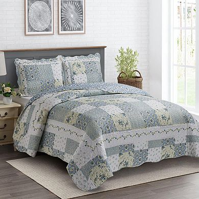 Brea Floral Oversize Quilt Bedspread Set