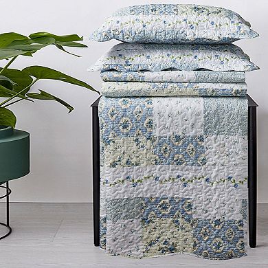 Brea Floral Oversize Quilt Bedspread Set