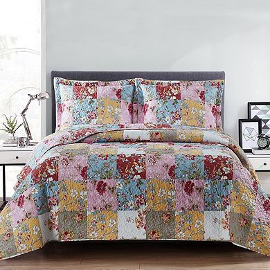 Daphne Floral Patchwork Reversible Quilt - Bedspread Set