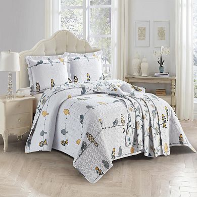 Ayat Paisley Bird Reversible Quilt Bedspread Set