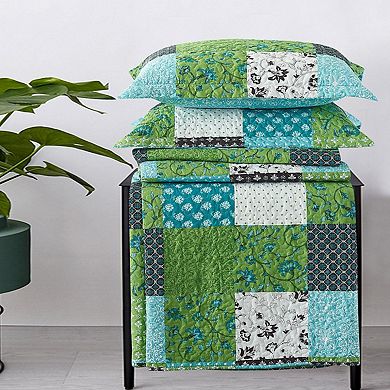 Rebekah Spring Garden Reversible Quilt Set Wrinkle-Free Coverlet Set