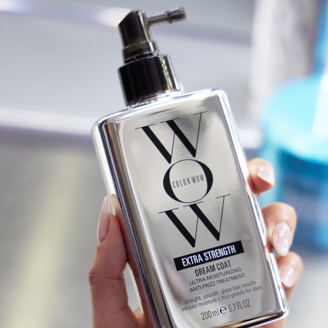 COLOR WOW Extra Strength Dream Coat Ultra-Moisturizing Anti-frizz Treatment