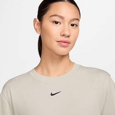 Women's Nike Sportswear Essential Tee