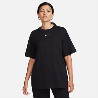 Women's Nike Sportswear Essential Tee