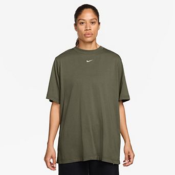 Women's Nike Sportswear Essential Tee