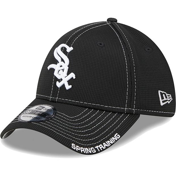 New Era Men's Chicago White Sox 39THIRTY Classic Stretch Fit Hat - White - S/M Each