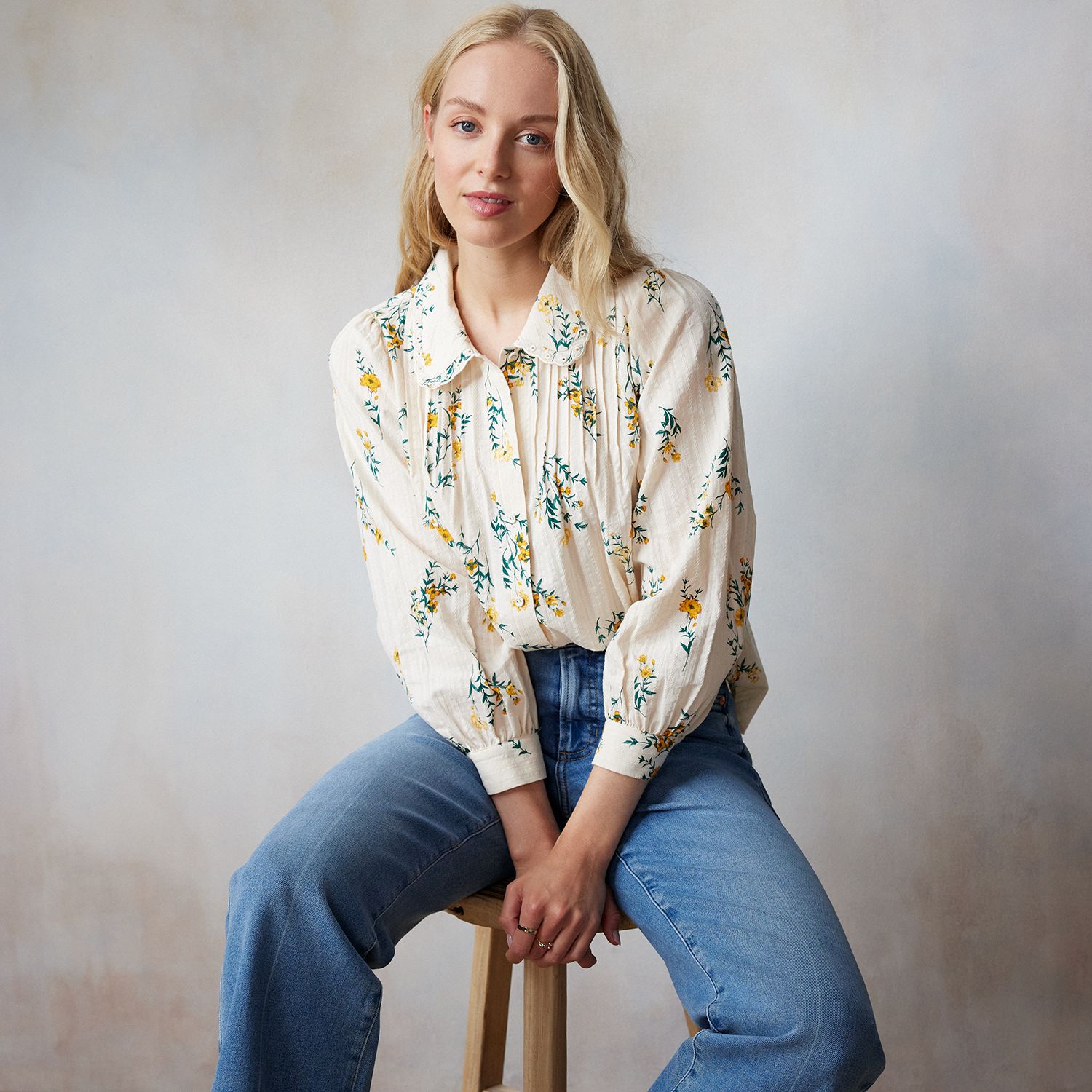 Innocent floral blouse