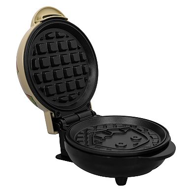 Uncanny Brands Marvel Eat The Universe Groot Mini Waffle Maker