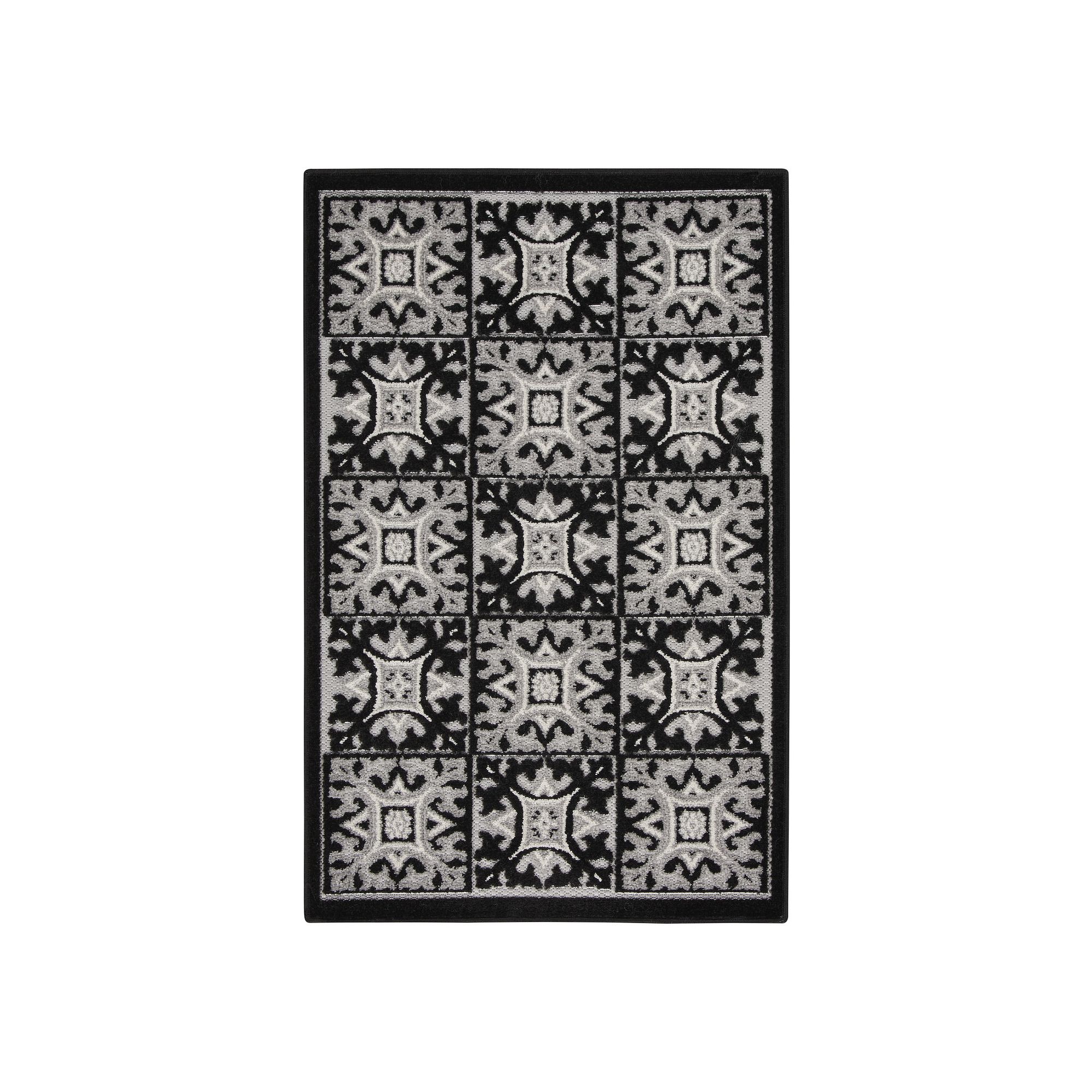 Nourison Aloha Contemporary Geometric Outdoor Rug, Black White