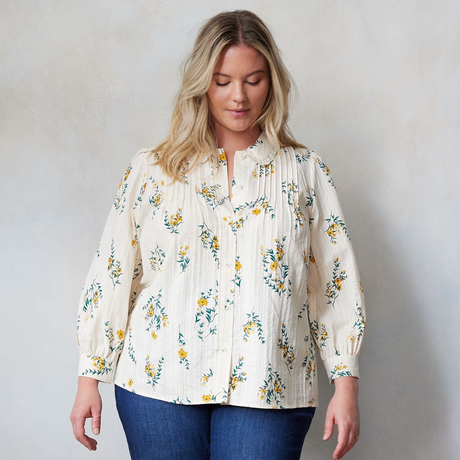 plus size peter pan collar shirt