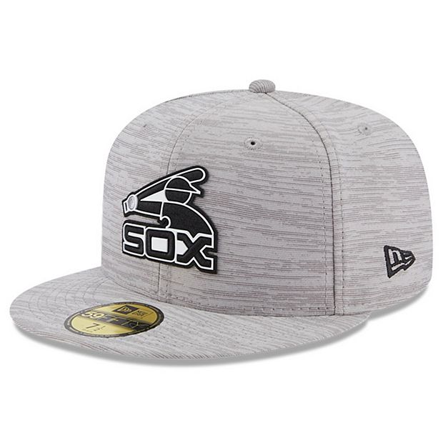 New Era Men's Chicago White Sox Clubhouse Gray 39Thirty Stretch Fit Hat