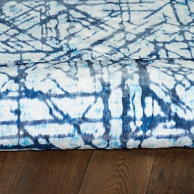 Linon Motif Faux Rabbit Rug Ingrain