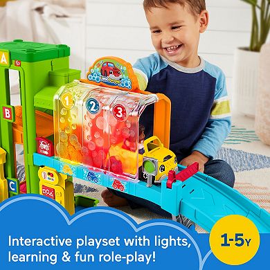 Fisher-Price Little People Light-Up Learning Garage Play Toy Set with Figures & Toy Car