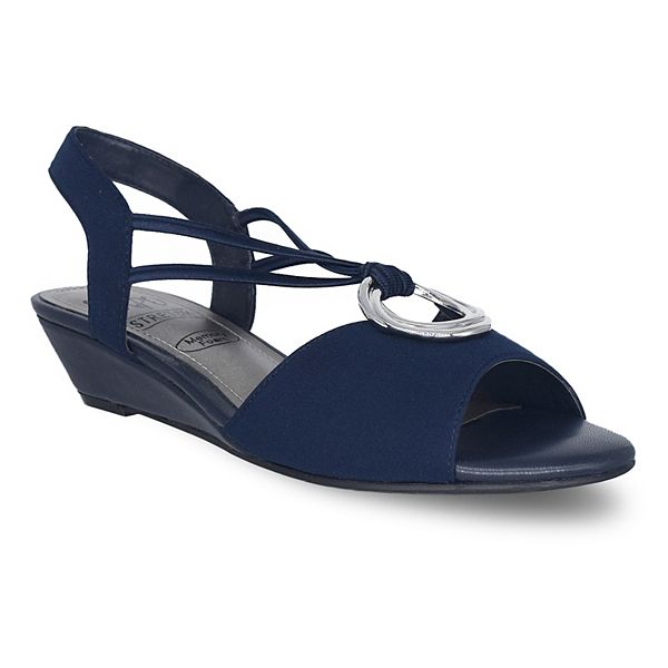 Kohls hot sale navy sandals