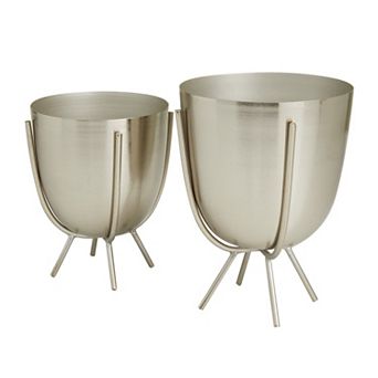 CosmoLiving by Cosmopolitan Metal Planter Table Decor 2 pc Set