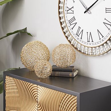 CosmoLiving by Cosmopolitan Chain Sculpture Table Decor 3-piece Set
