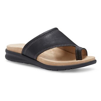 Eastland Dallas Women's Thong Sandals