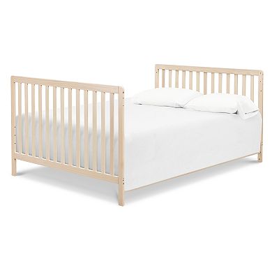 Carter's by DaVinci Colby 4-in-1 Convertible Crib & Changer Combo