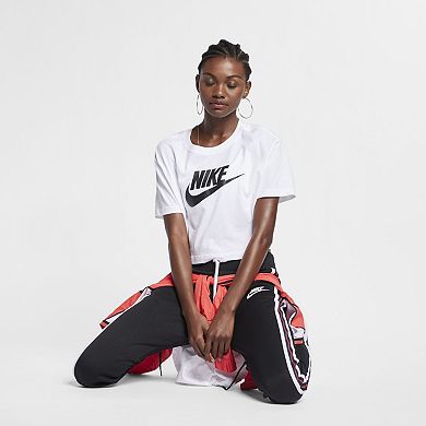 nike sportswear essential crop tee