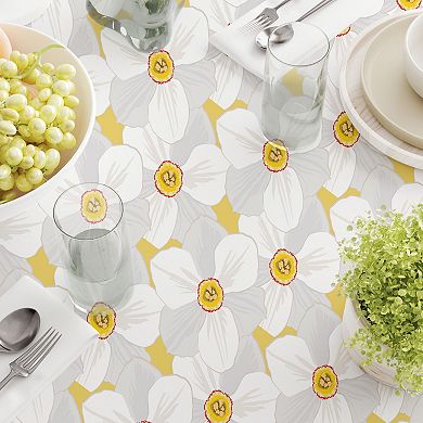 Round Tablecloth, 100% Polyester, 90" Round, Large Petal Flowers