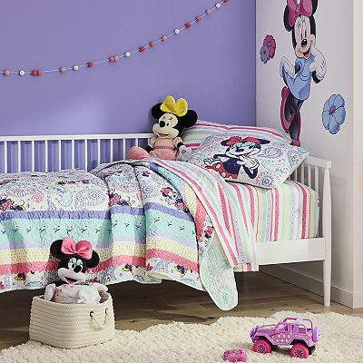 Disney's Minnie Paisley Quilt Set with Shams by The Big One®