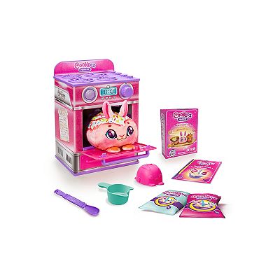 Cookeez Makery Mystery Plush Cinnamon Treatz Oven Playset