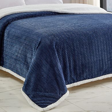 Jacquard Sherpa Soft Premium Microplush Braided Oversized All Season Blanket