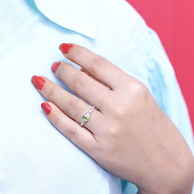 Jewelexcess Sterling Silver Oval Peridot & Diamond Accent Ring